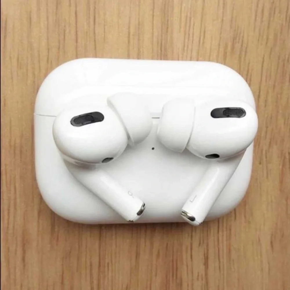 Apple compact ear